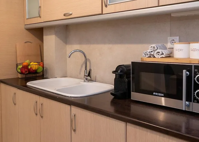 Sofi - Spacious & 3br With Balcony Thessalonique