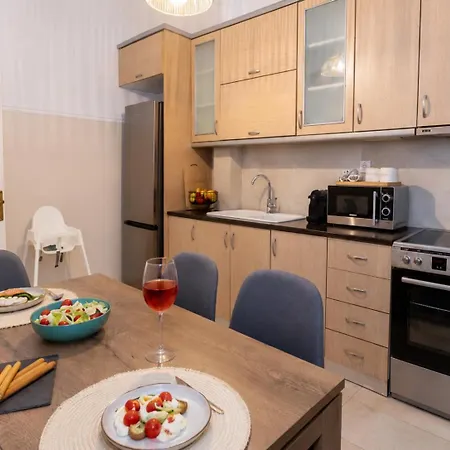 Appartamento Sofi - Spacious & 3br With Balcony *